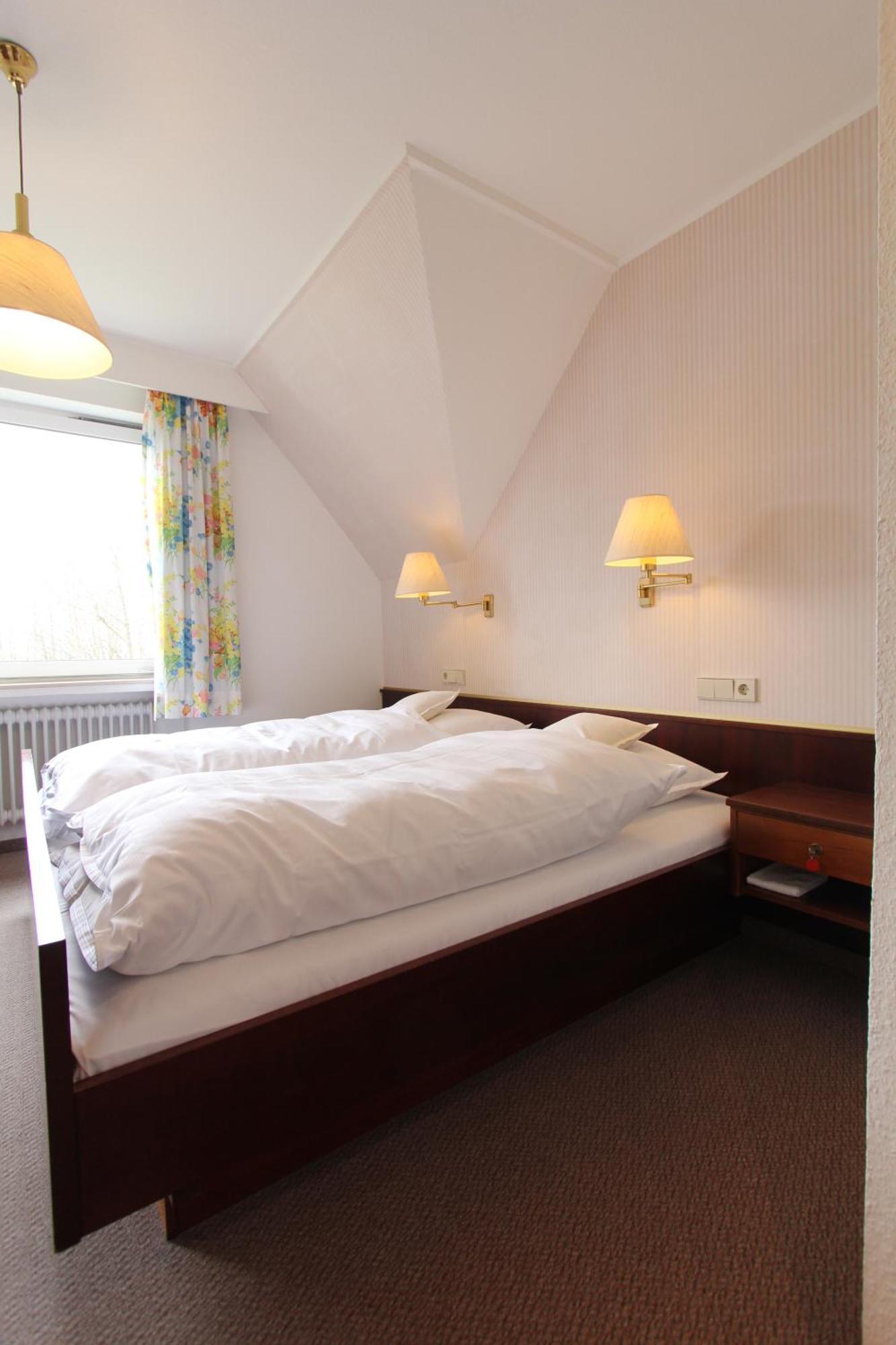 Hotel Gasthaus Troester Schmallenberg Esterno foto