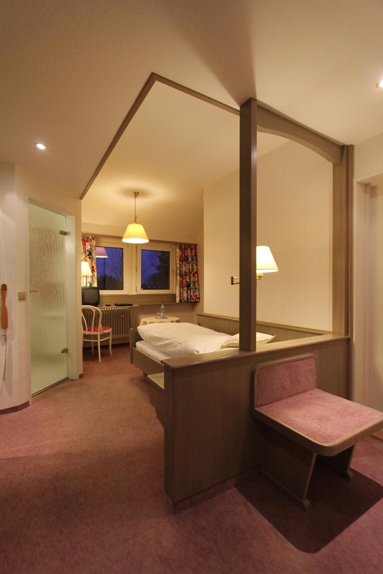 Hotel Gasthaus Troester Schmallenberg Esterno foto